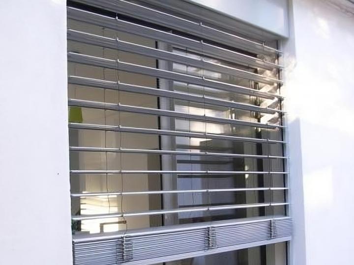 Installation de brise-soleil Nîmes