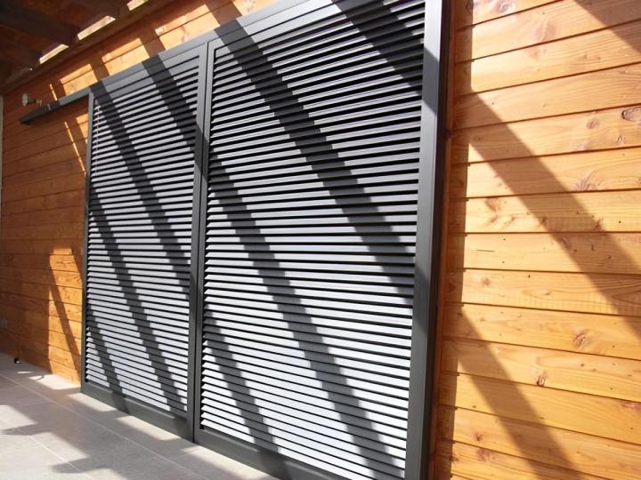 Brise-soleil aluminium Nîmes